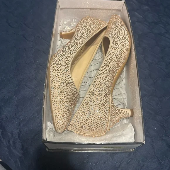 Alex Marie Sparkling Tan Heels - Picture 5 of 6